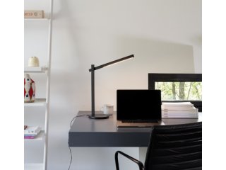 Stolna lampa Pivot crna