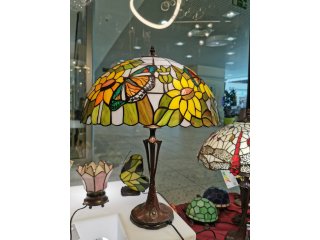 Tiffany lampa suncokret